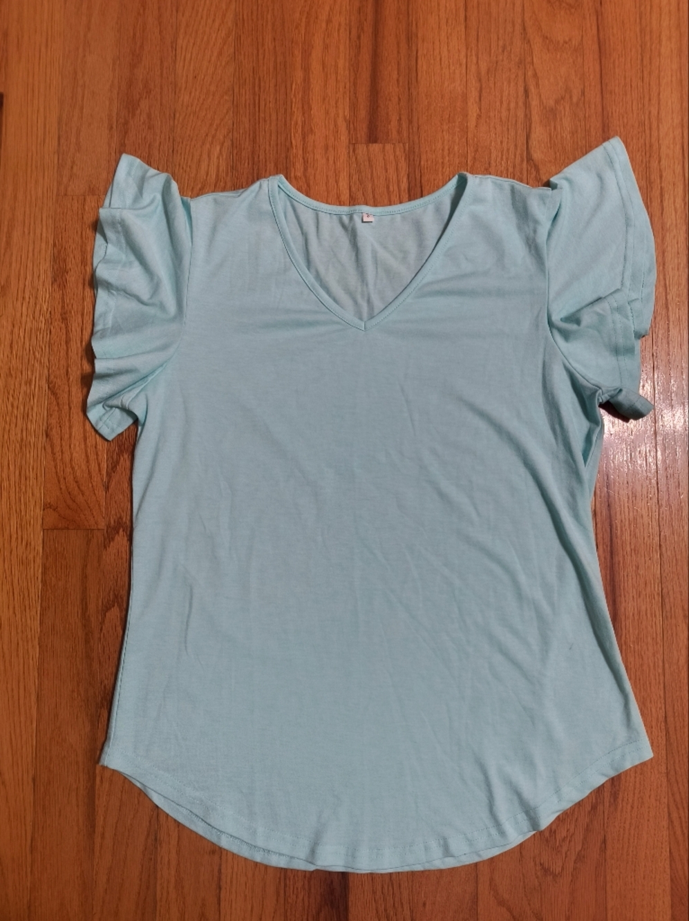 Pick 3/$10⭐ Light blue flutter sleeve T-shirt, women's small